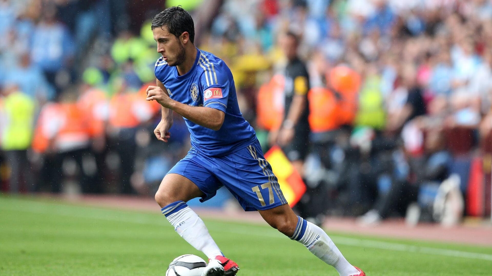 九游娱乐-全黑队的攻守转换迅速，令对手防不胜防，全黑队战舞