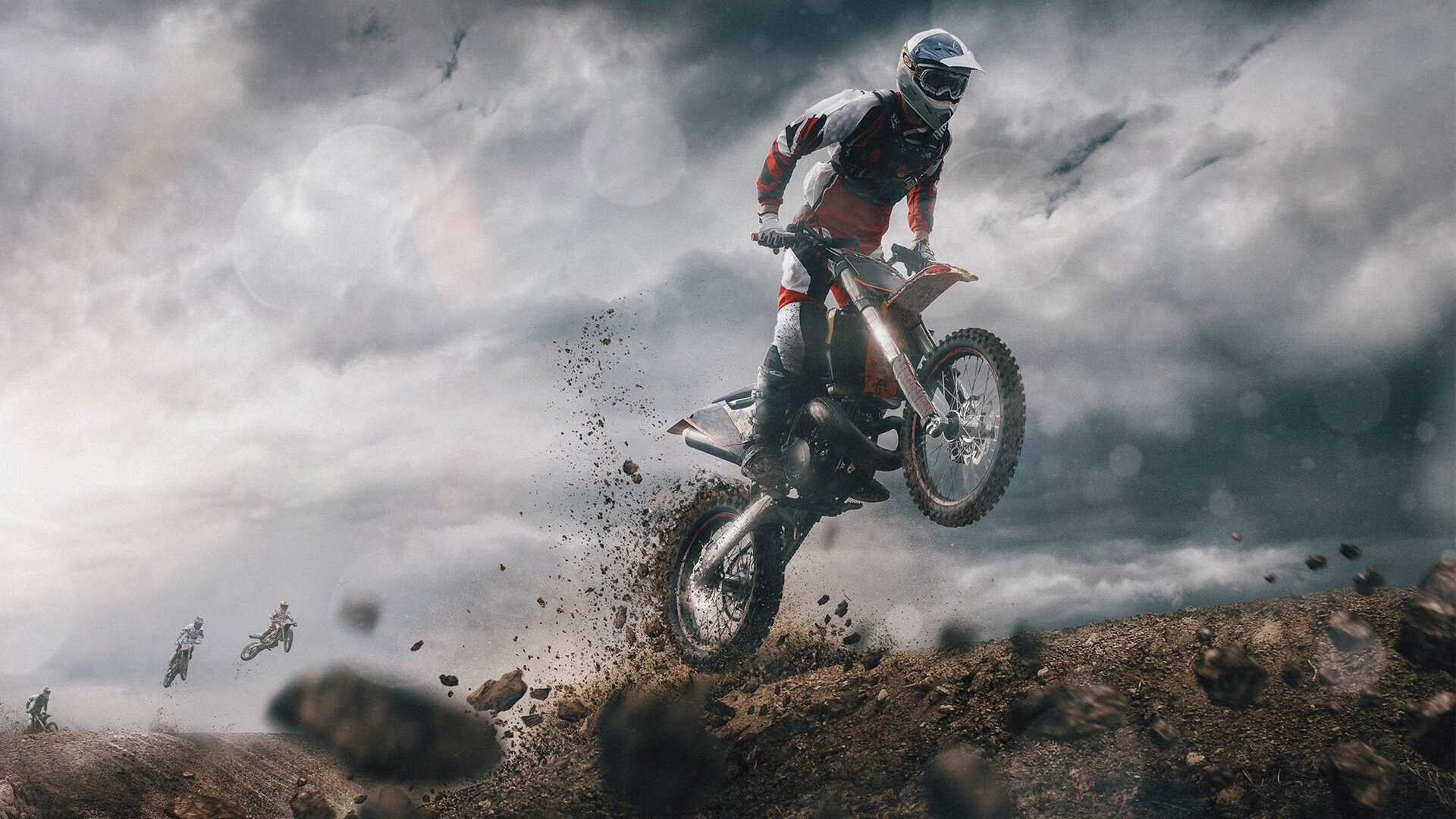 勇士在第四节突然爆发,库里连续投中几记关键远三,带领球队逆转战局!